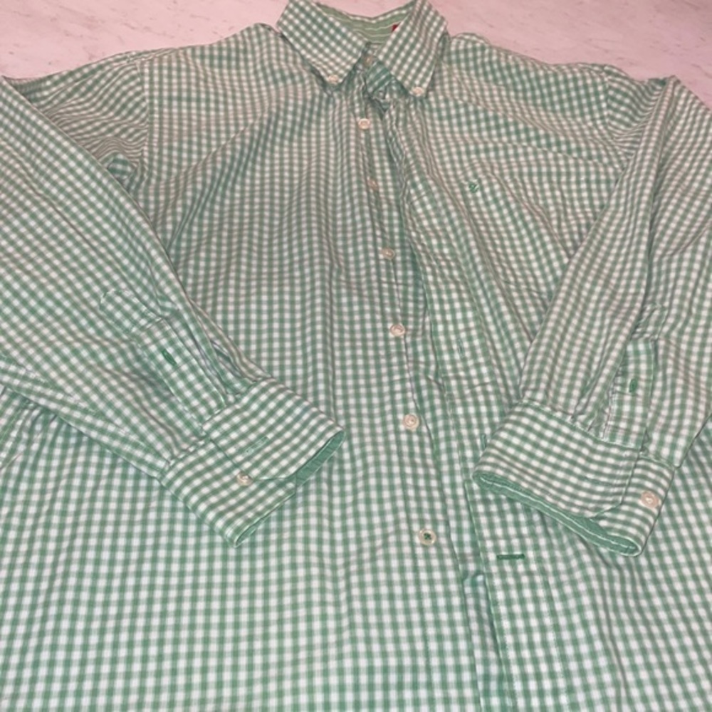 Mens Medium IZOD button down